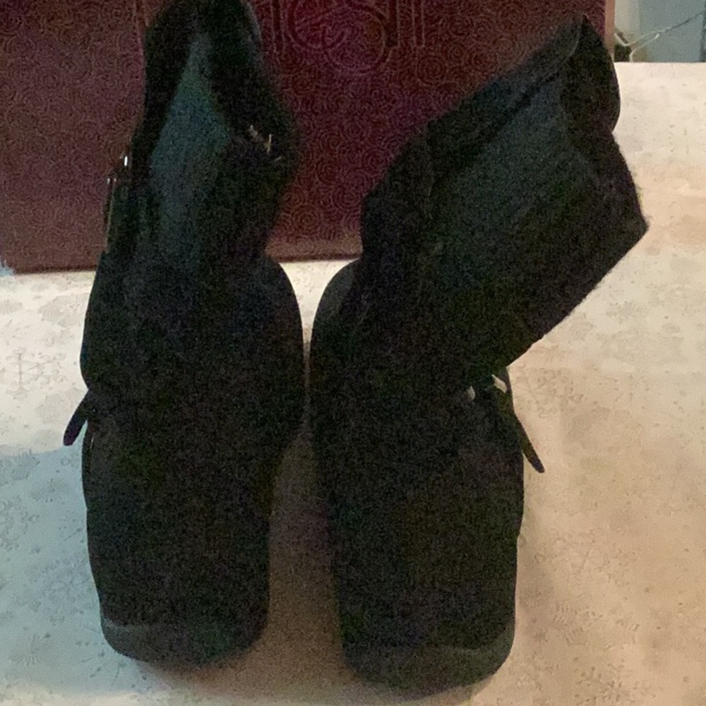 New Refresh boots - Picture 5 of 7